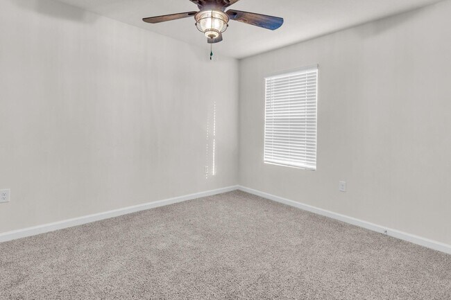 Building Photo - 3021 Jane Ln