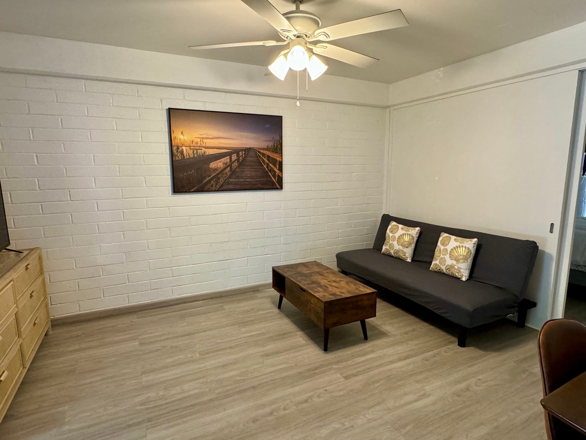 Building Photo - 410 Nahua St