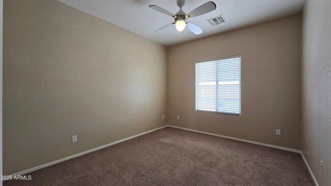 Building Photo - 6091 S 257th Dr