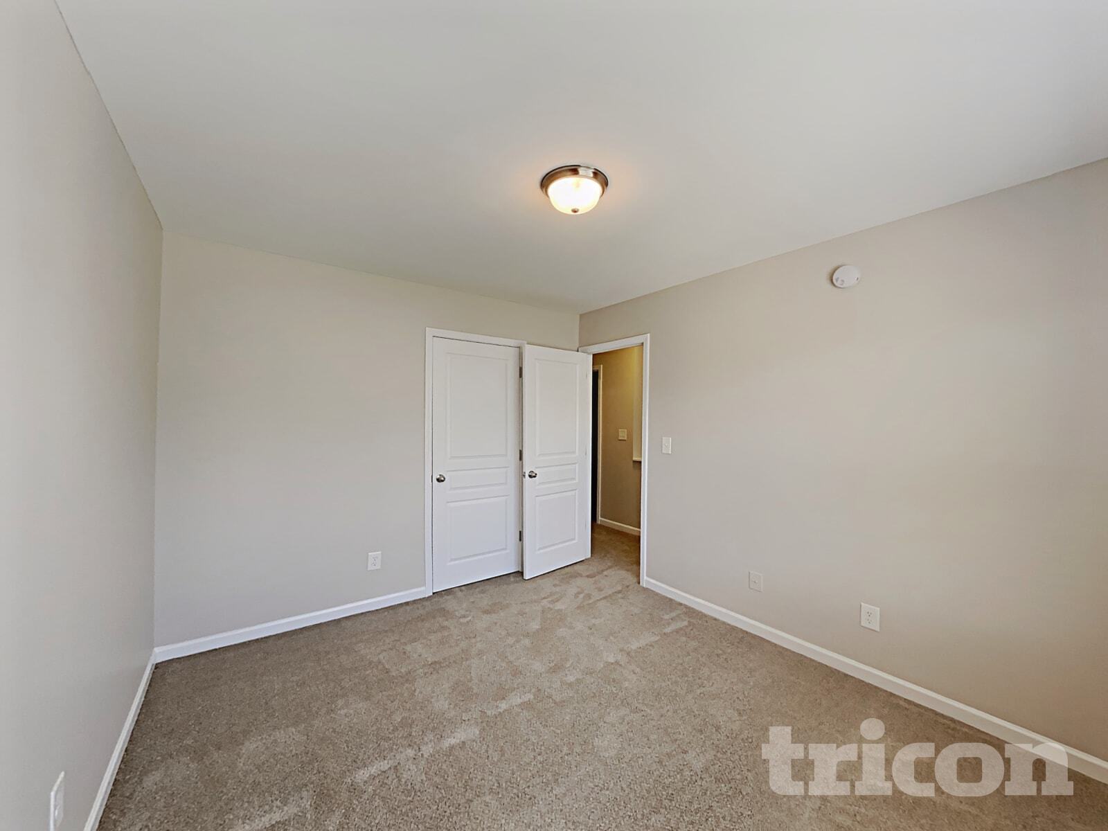 Building Photo - 553 McCarthy Dr