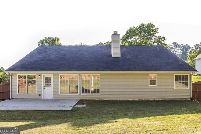 Building Photo - 2585 Fairmont Park Ct