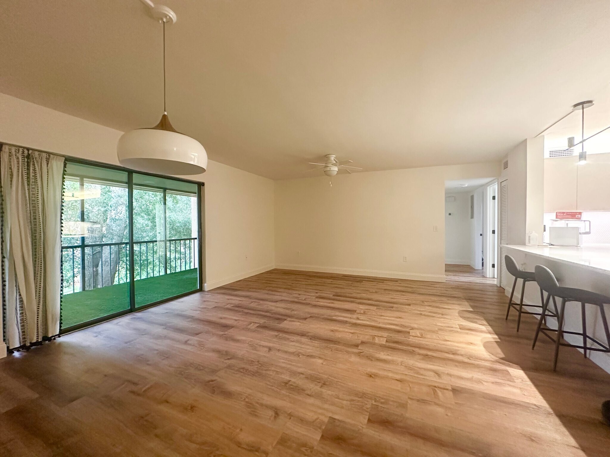 Building Photo - 630 Cranes Way