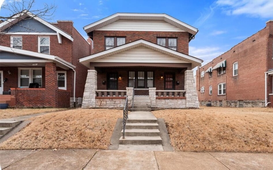 Front View - 3662 Wilmington Ave