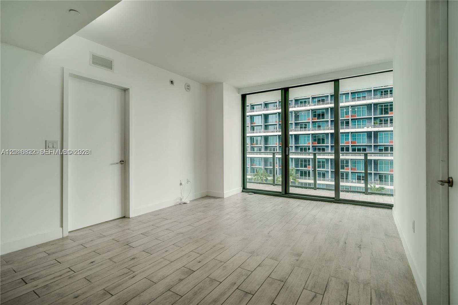 Building Photo - 1300 S Miami Ave