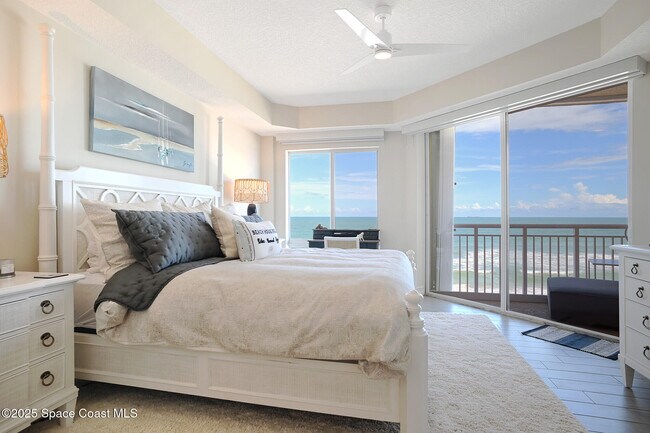 Building Photo - 1045 Jimmy Buffett Mem Hwy