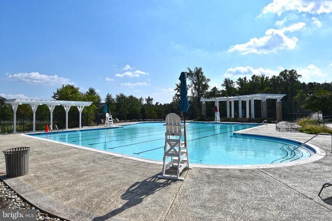 Building Photo - 3082 American Eagle Blvd