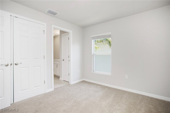 Building Photo - 15253 Wildflower Cir