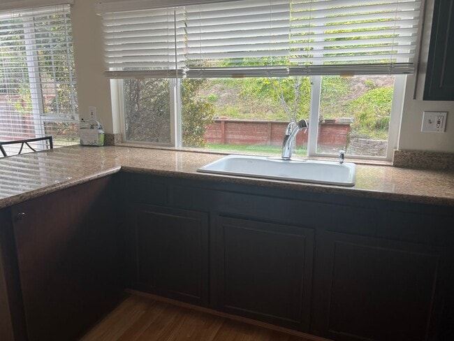 Building Photo - Elegant Executive Home Westborough SSF  5 ...