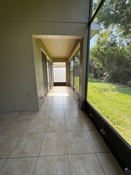Back patio - 2112 Bunker View Ct