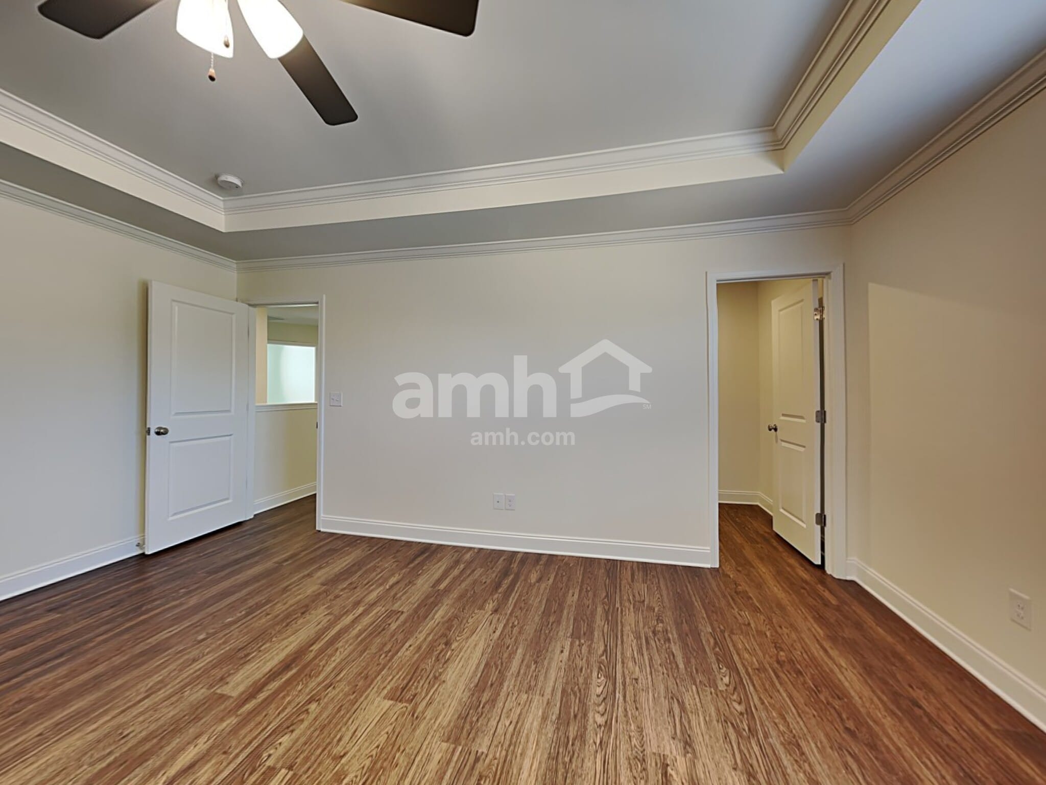 Building Photo - 2105 Overlake Cir