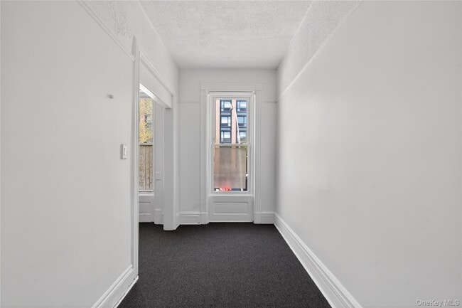 Building Photo - 330 Lafayette Ave