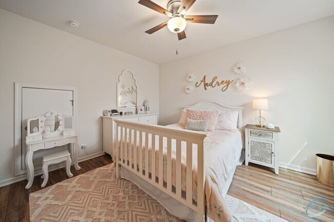 Building Photo - 12908 White Pine Way