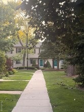 Building Photo - 1682 Graefield Rd