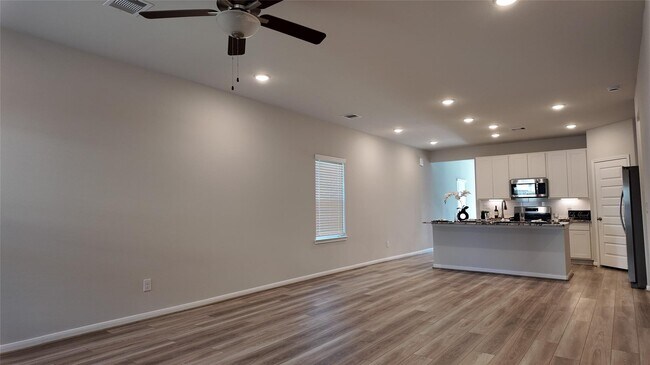 Building Photo - 8356 Bristlecone Pne Wy