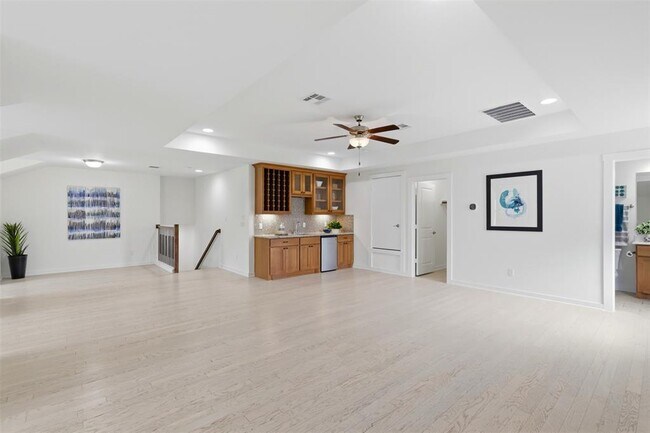 Building Photo - 108 Orchard Park Dr