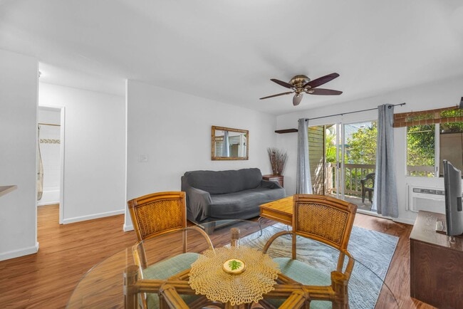 Building Photo - Fully Furnished 2BR/2BA Condo in Quiet North Kihei – Top Floor, Private Laundry, 2 Parking Stalls