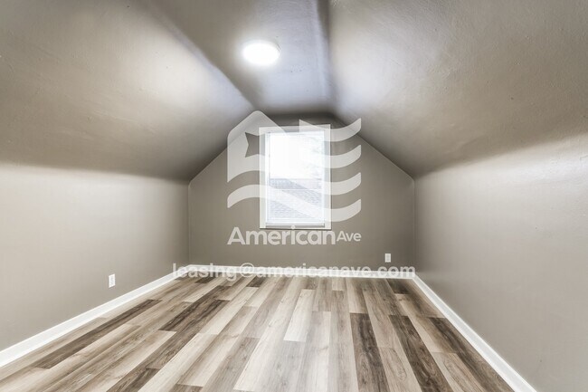 Building Photo - 2914 Frederickson St