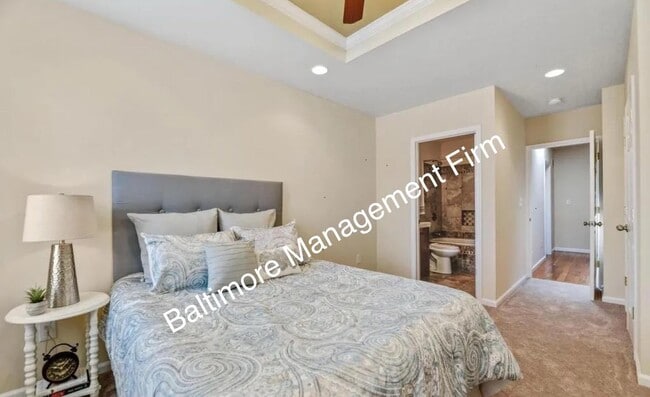 Building Photo - 626 S Macon St.