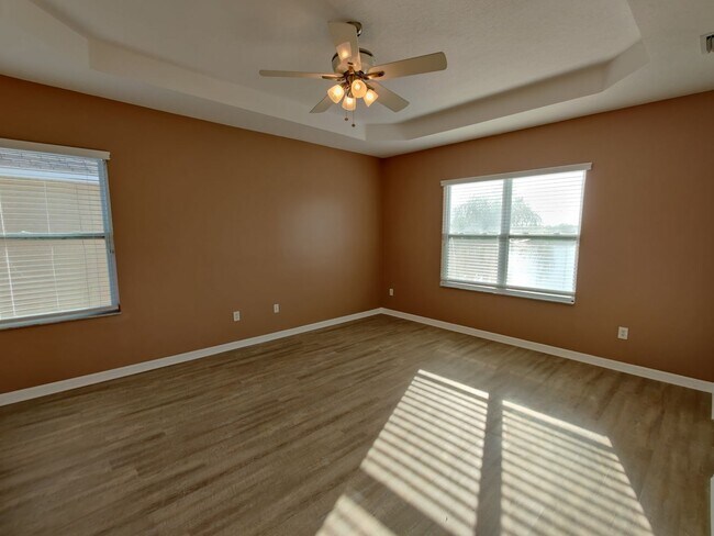 Building Photo - 7801 Seafield Ln