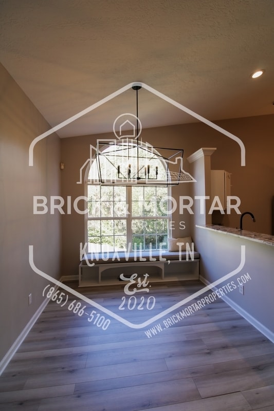 Building Photo - 8635 Constance Way