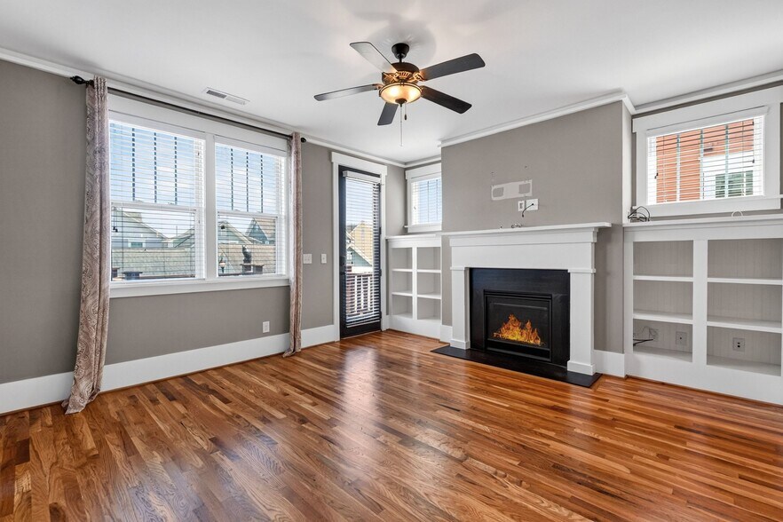 Building Photo - 720 Waterscape Ct