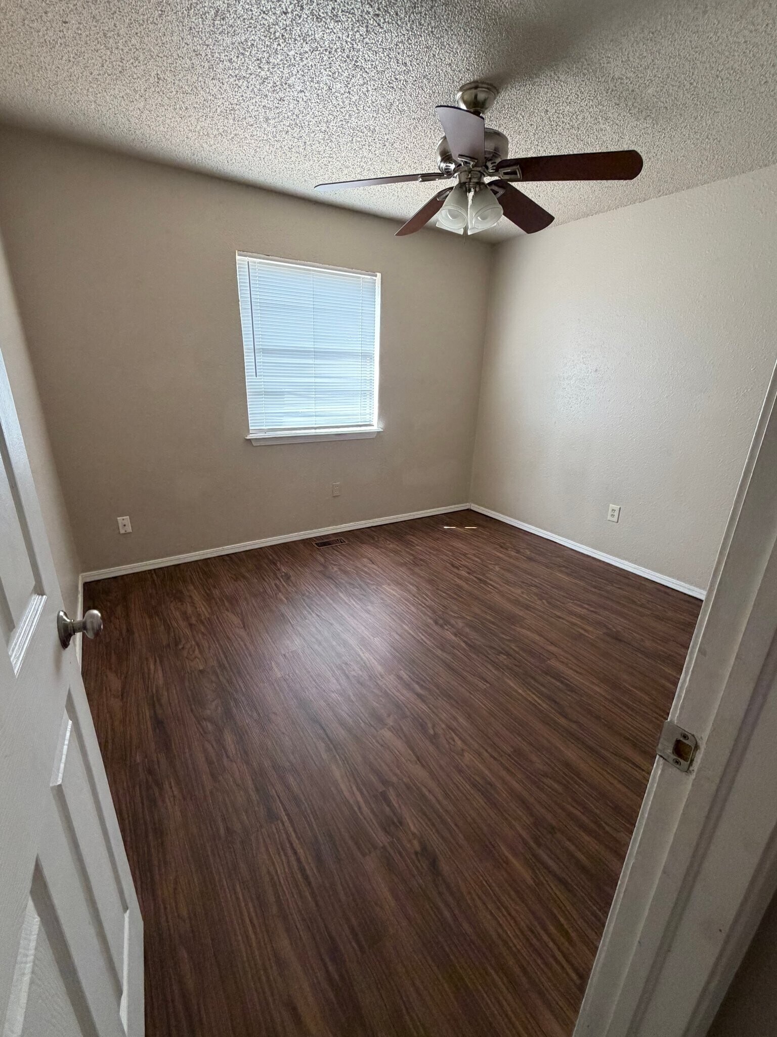 Building Photo - 7136 NW 115th St