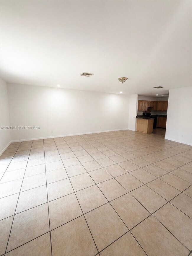 Building Photo - 2653 SW 51st St