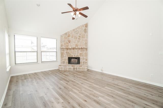 Building Photo - 4904 Newbridge Dr