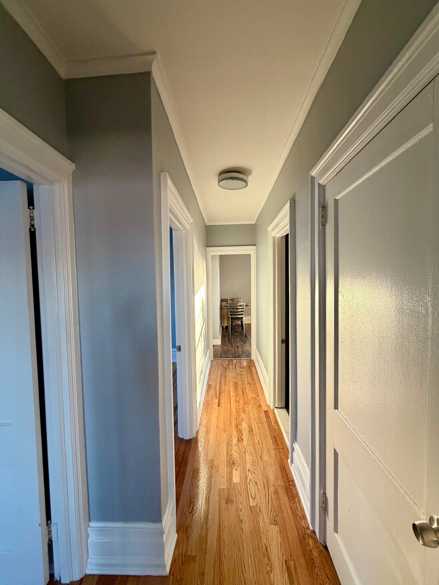 Building Photo - 502 River St