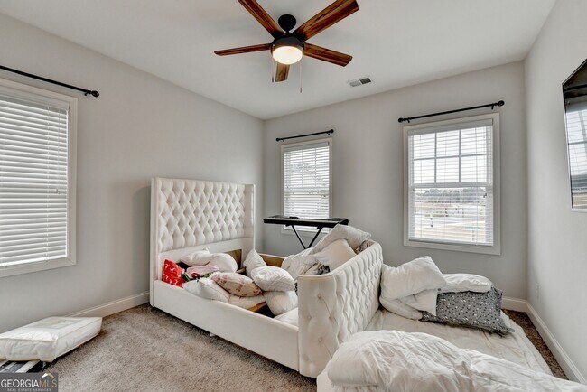 Building Photo - 6010 Bracken Brown Dr