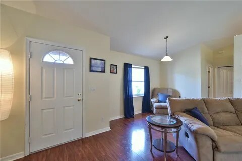 Building Photo - 650 Silver Pass