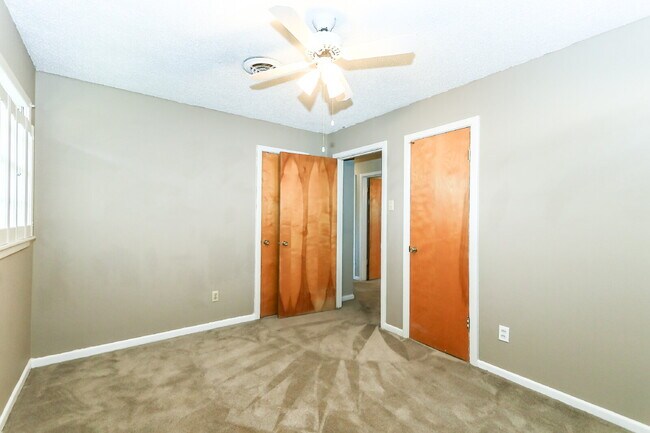 Building Photo - Beautiful 3 Bedroom Home in Central Lubbock