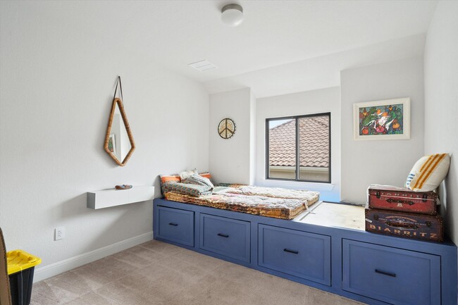 Building Photo - Stunning 4-Bedroom Home in Northwest Austi...