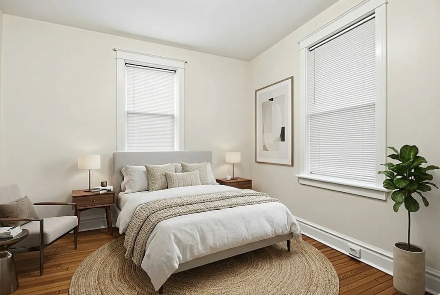 Building Photo - 4154 McRee Ave