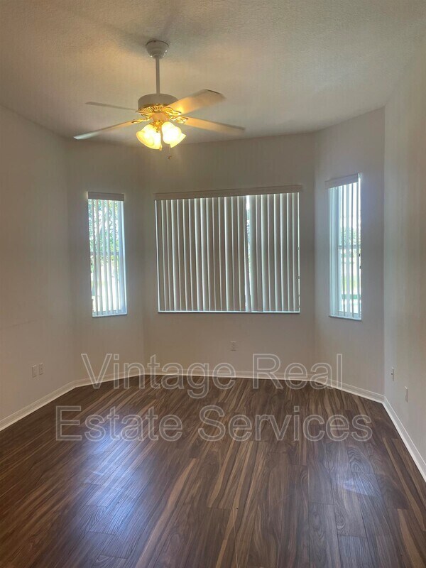 Building Photo - 3941 Roswell Pl