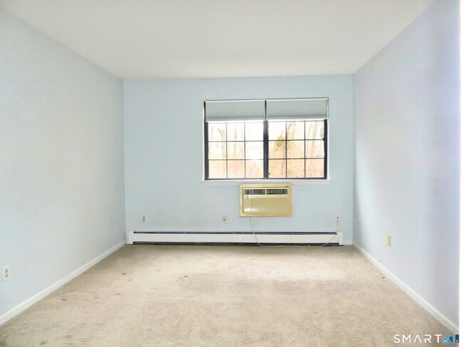 Building Photo - 50 Aiken St