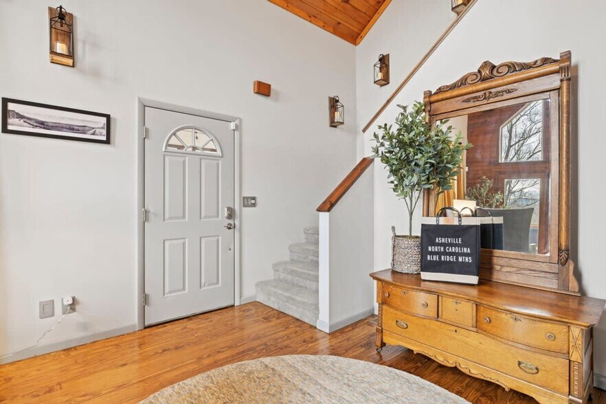 Building Photo - 106 Bishop Cove Rd