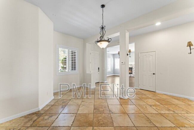 Building Photo - 34677 Desert Rd