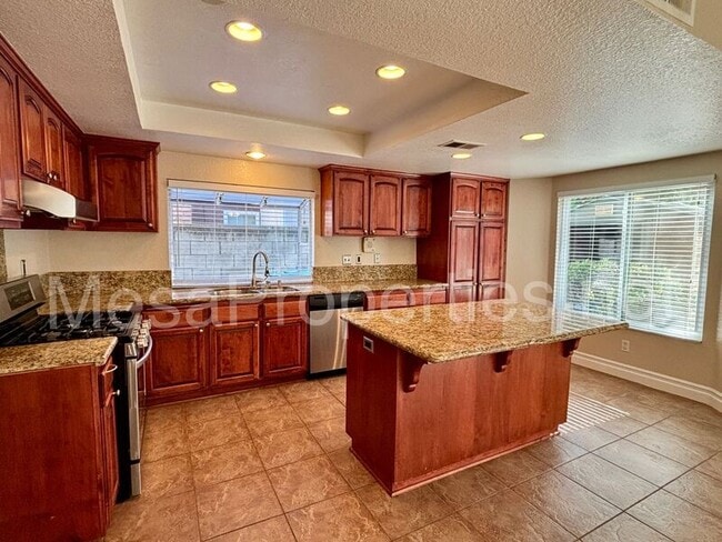 Building Photo - 15572 Ficus St