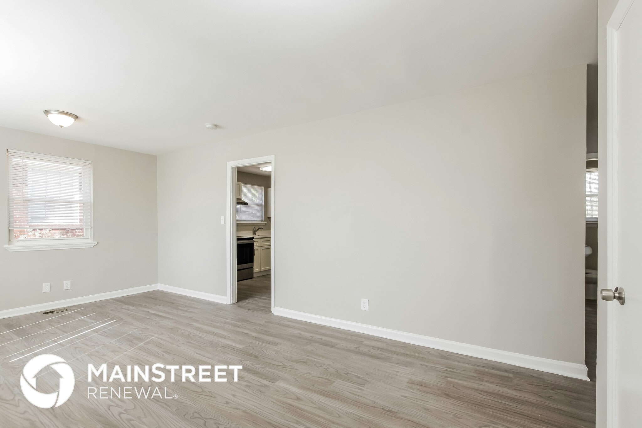 Building Photo - 1913 Finchley Dr