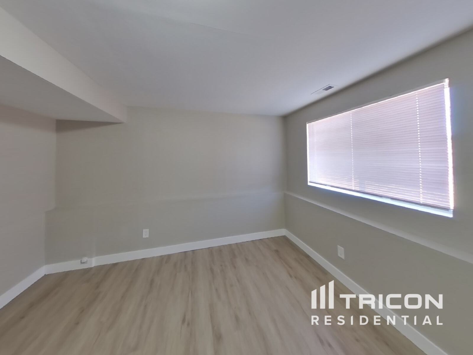 Building Photo - 5925 Beltway Loop SE