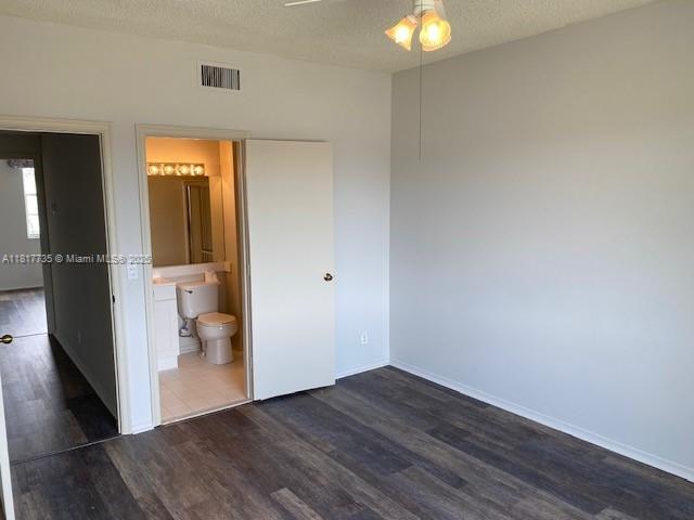 Building Photo - 16703 Hemingway Dr