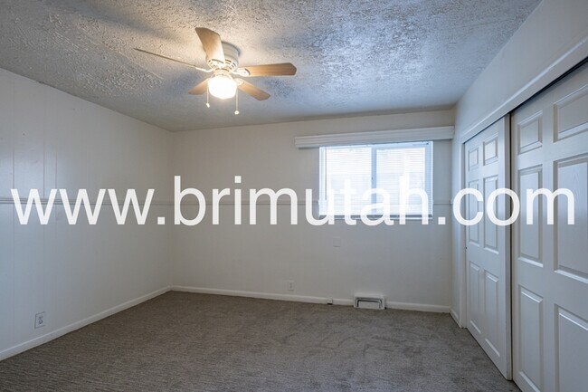 Building Photo - 3738 S 700 E