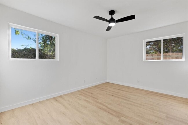 Building Photo - 5302 Woodmoor Dr