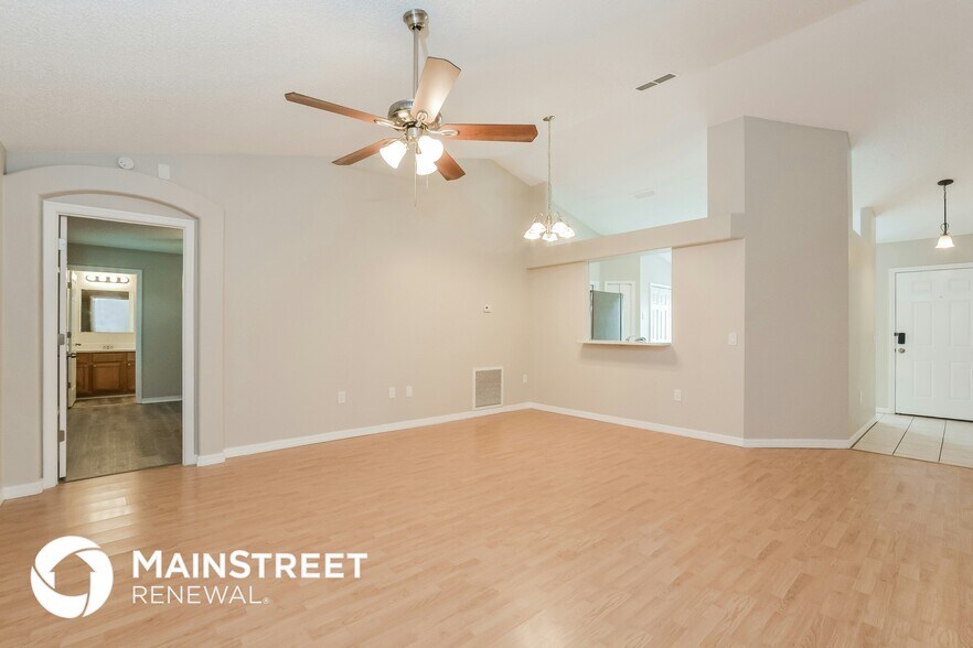 Building Photo - 3406 Commerce Ave