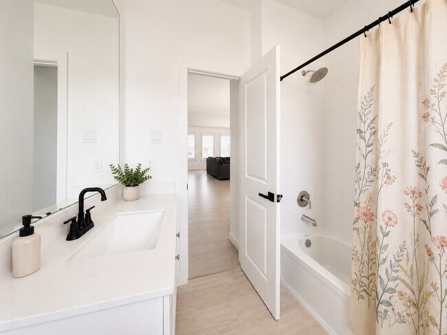 Building Photo - 3004 Pintail Green Dr