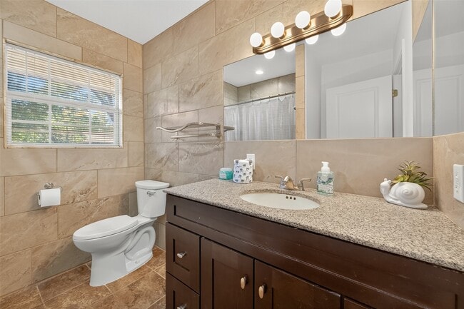 Building Photo - 4045 Osby Dr