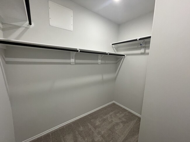 Building Photo - 5810 Fresh View Ct