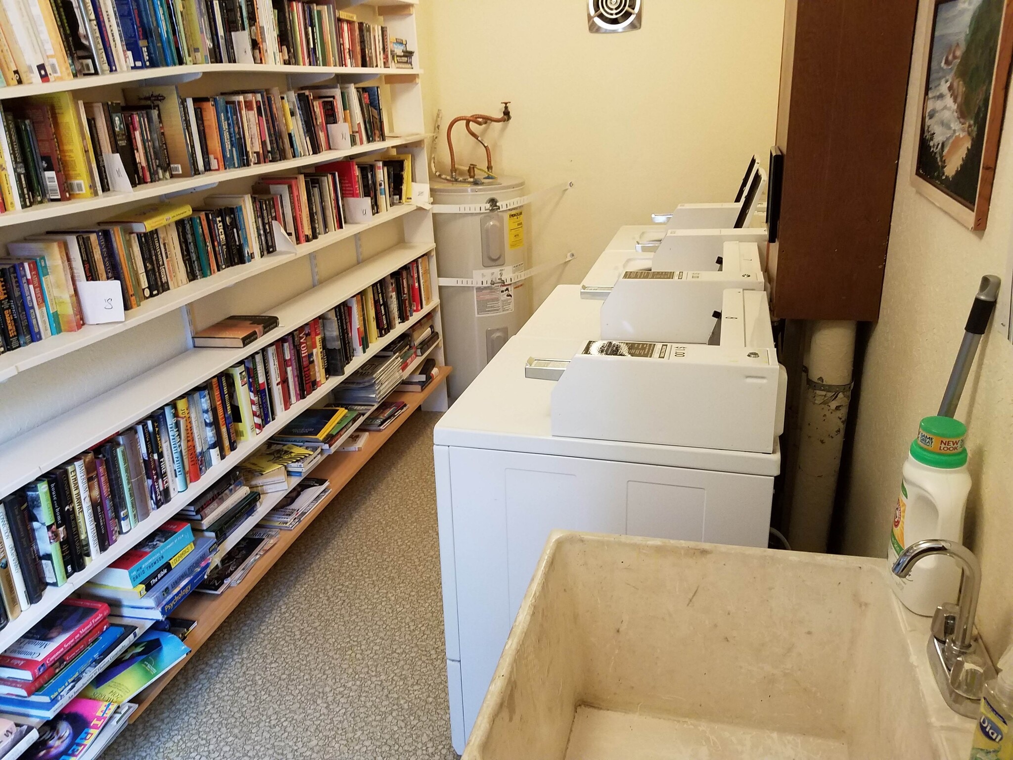 Community Library and laundry - 2625 13th Avenue West