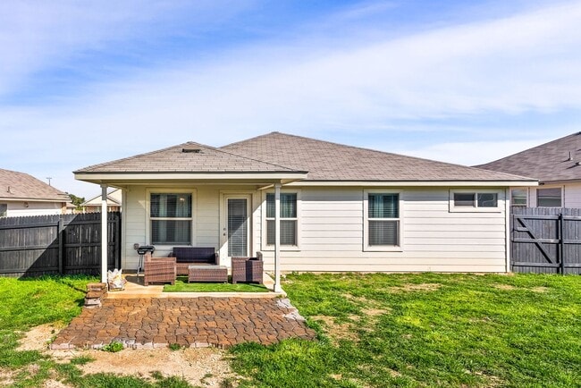 Building Photo - 2039 Wigeon Wy